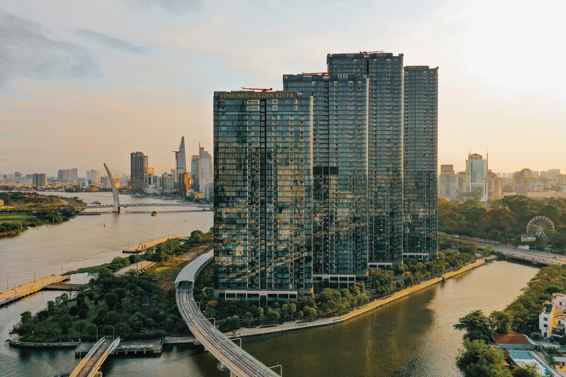 Ảnh minh họa dự án Vinhomes Golden River ven sông Sài Gòn, TP. Hồ Chí Minh